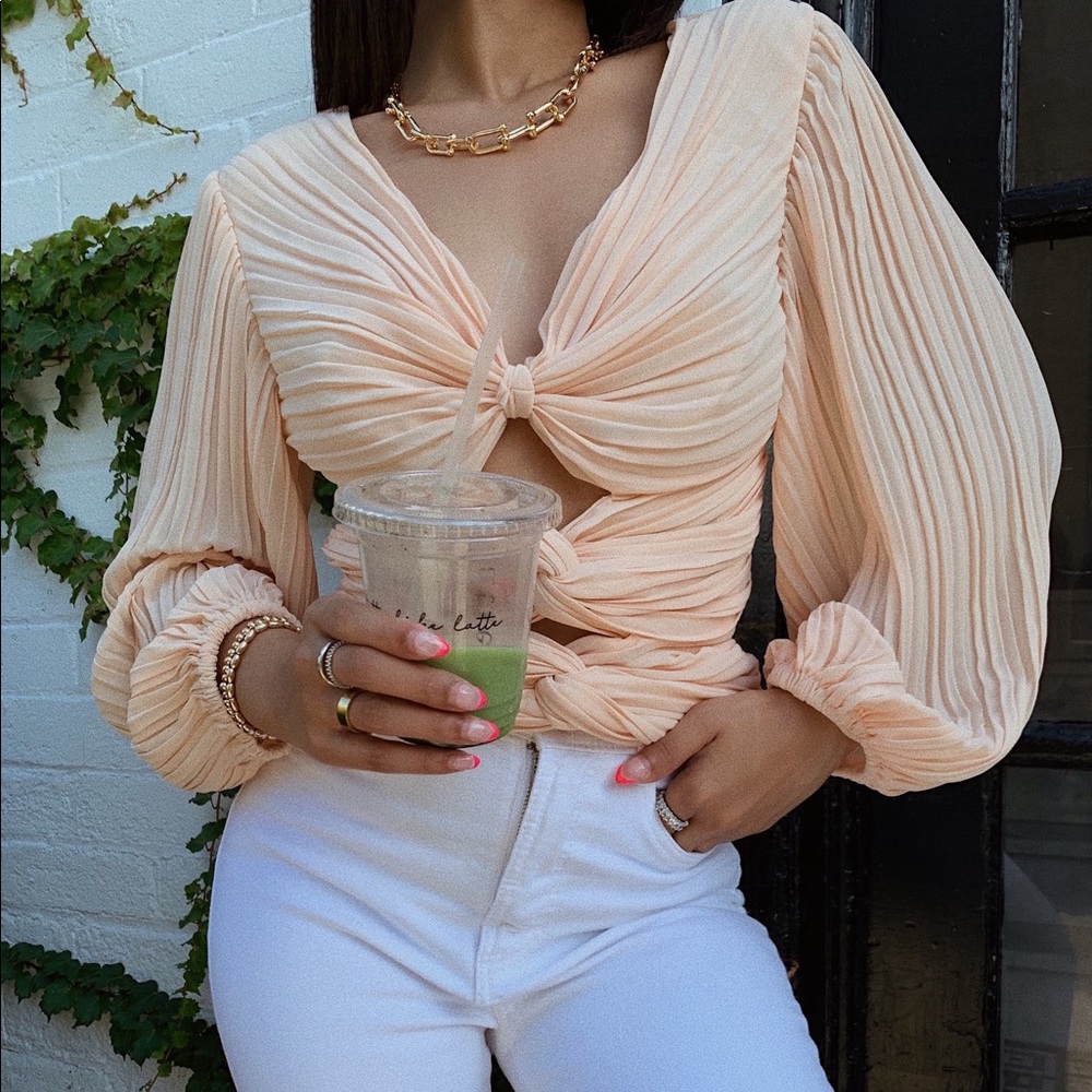 Bell sleeve blouse